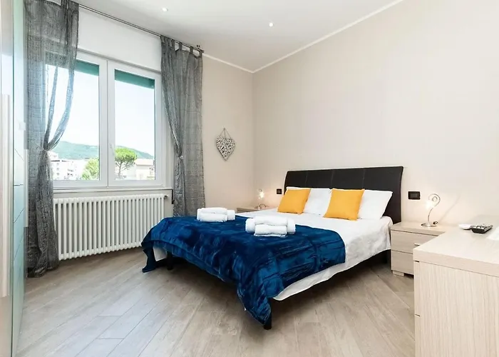 Apartment Luna House La Spezia